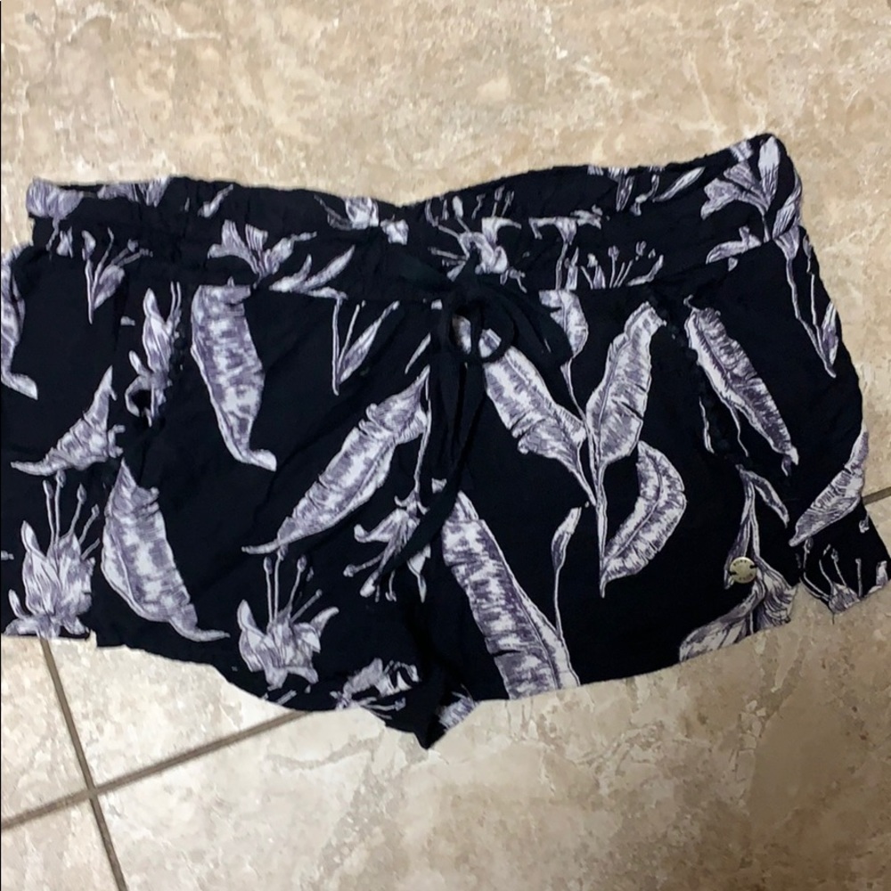 Roxy shorts